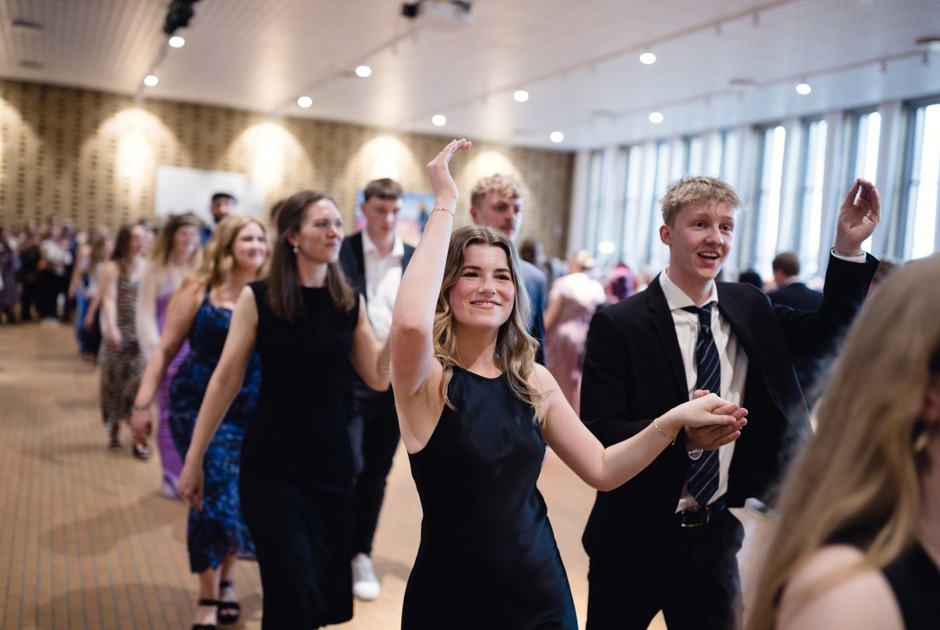 345894653 232553939385637 5455265129495540916 N