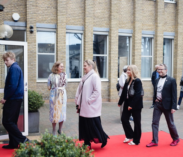 345925302 233823389250878 5638728293252384691 N