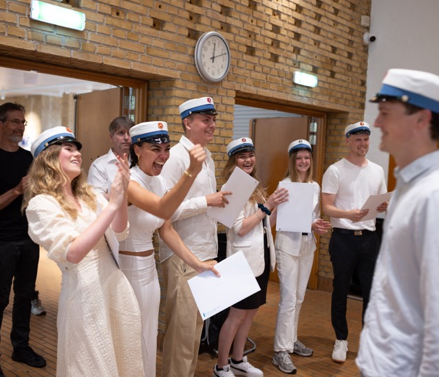 357028373 6466684380020826 603193484242983042 N