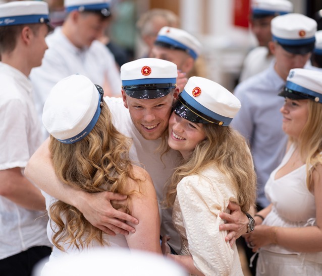 356808755 6466686350020629 6917007315535394802 N